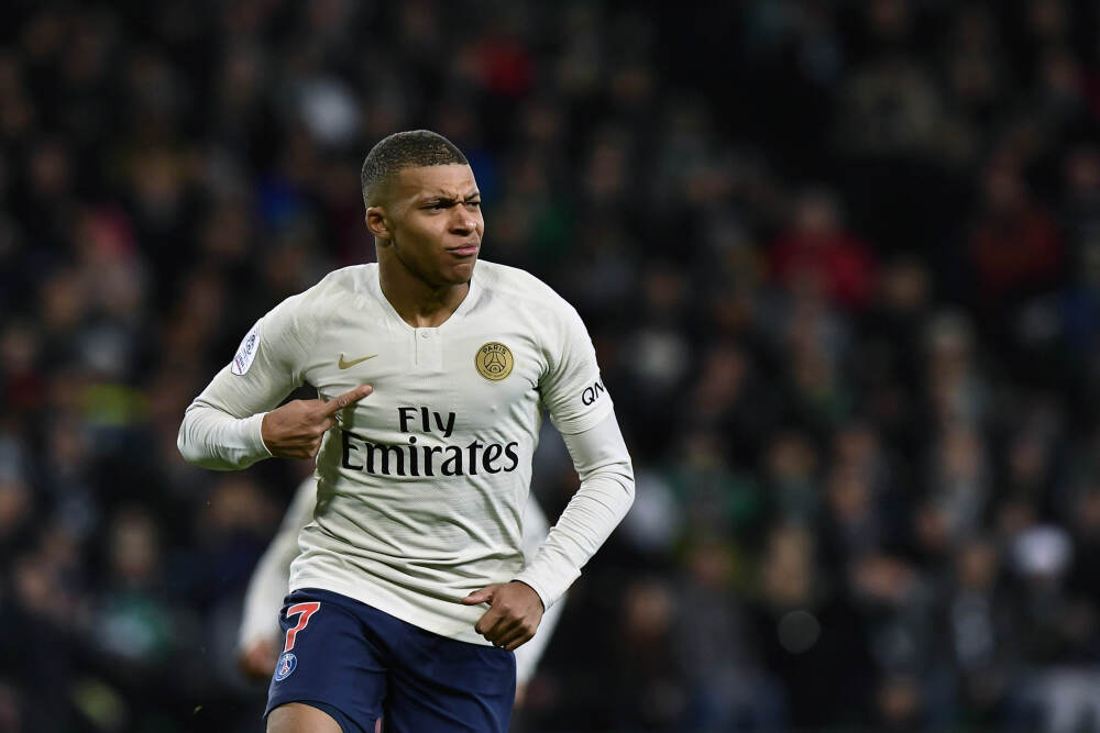 中国代表连说三个“决不允许”！